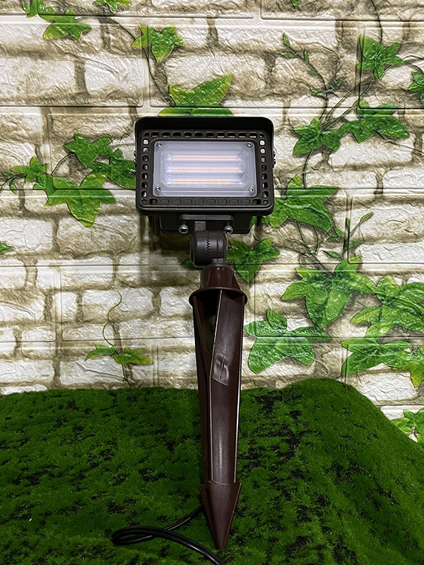 smart flood lamp